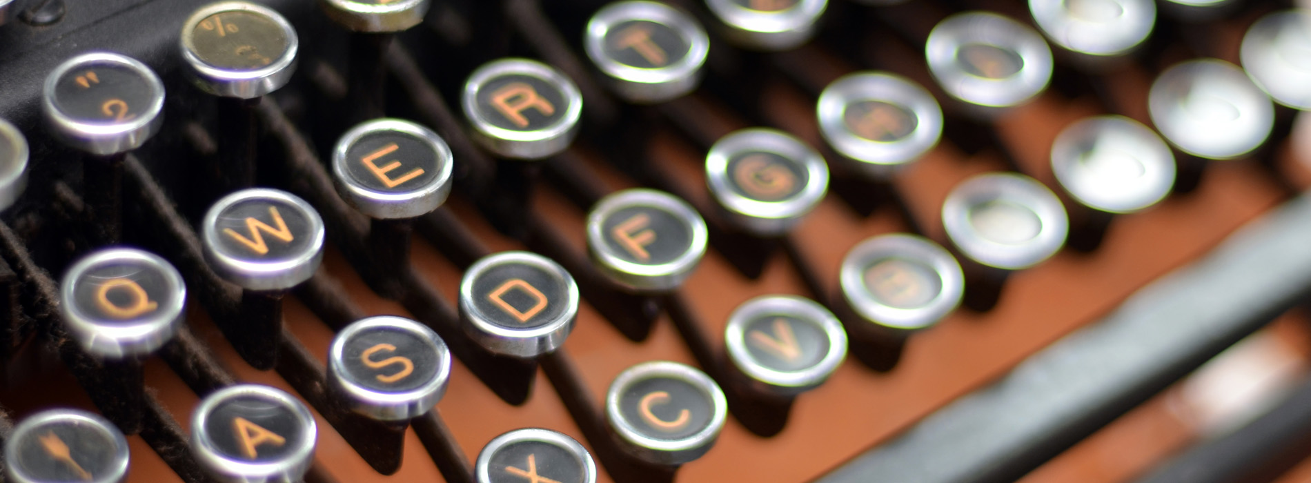 Staromoden pisalni stroj
